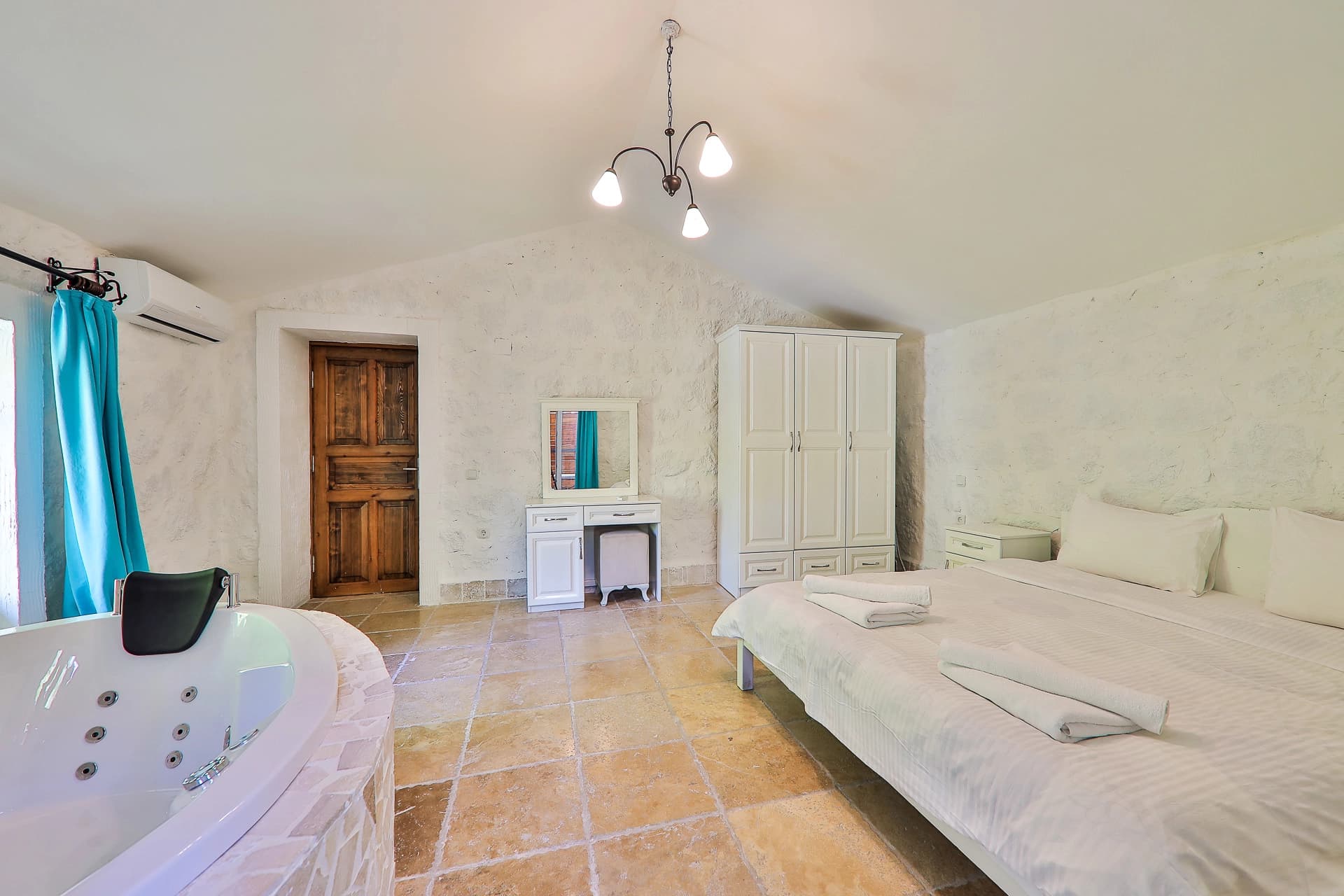 Villa Kaputaş 2 Korunaklı Havuz 96