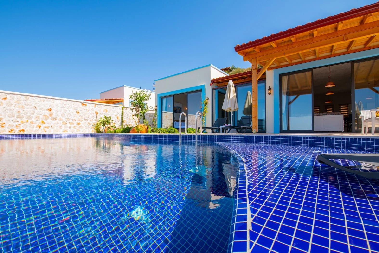 Villa Mulberry Silver Korunaklı Havuz 32