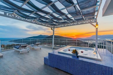 Villa İnfinity Isıtmalı Havuz 25