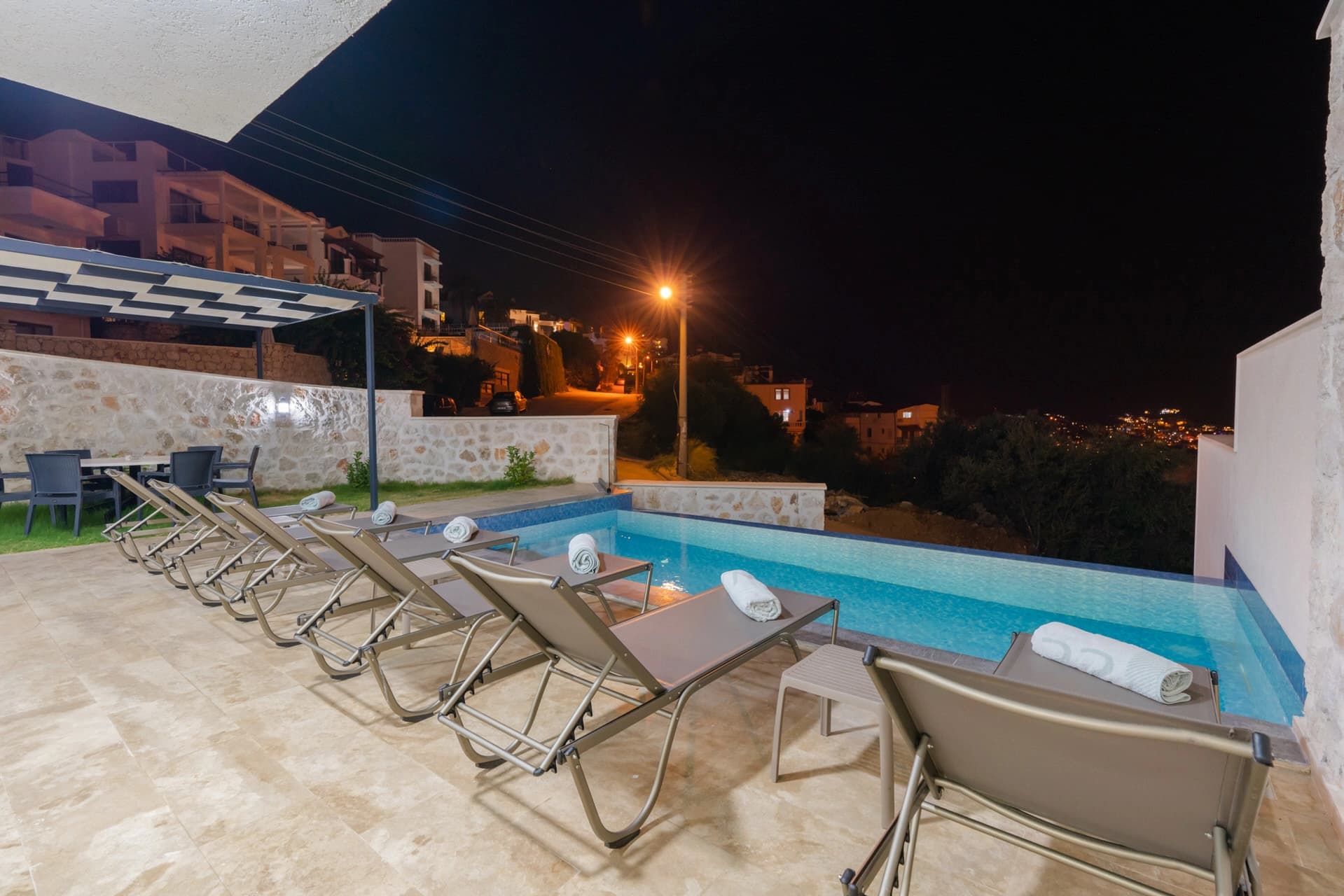 Villa Ece Özel Havuzlu 96