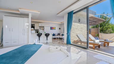 Villa Rock Yeşilköy 36
