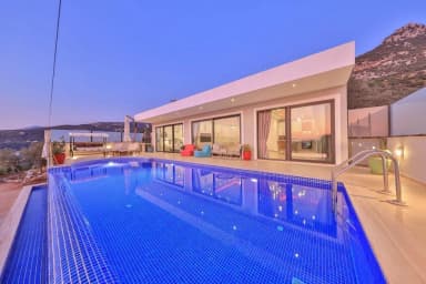 Villa Deniz Korunaklı Havuz 28