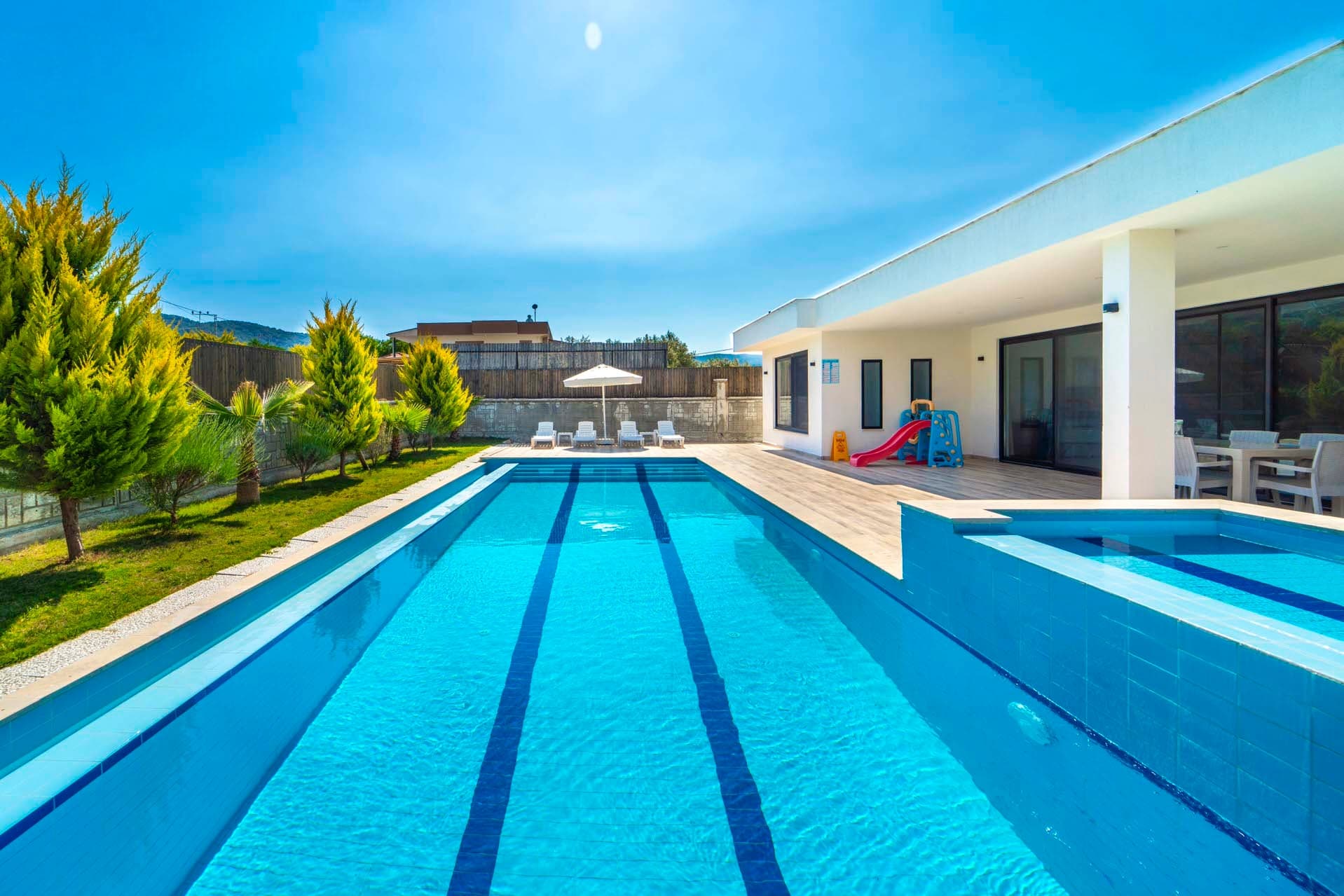 Villa Edda Korunaklı Havuz 41