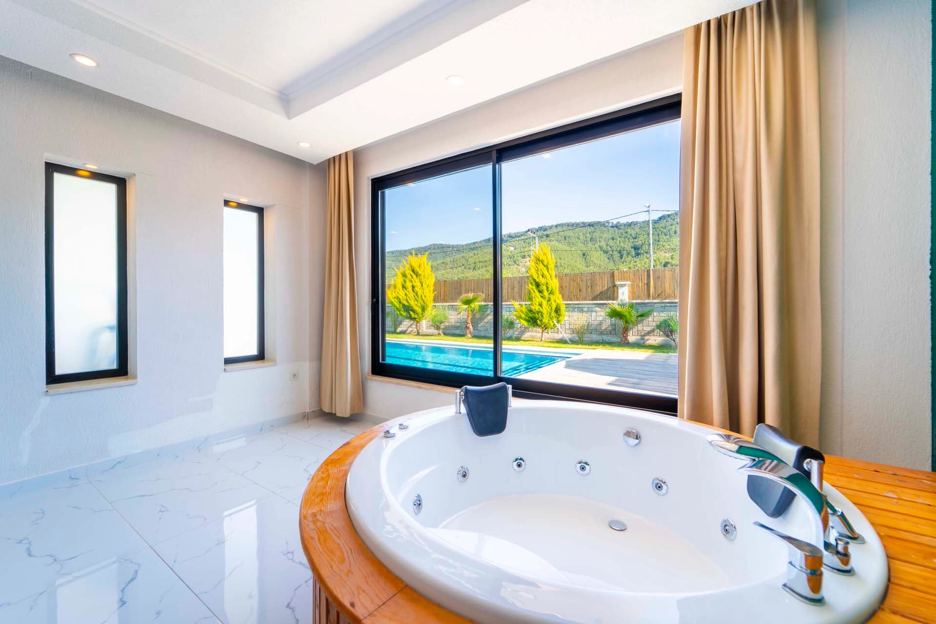 Villa Edda Korunaklı Havuz 71