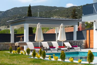 Villa White House Korunaklı Havuz 62