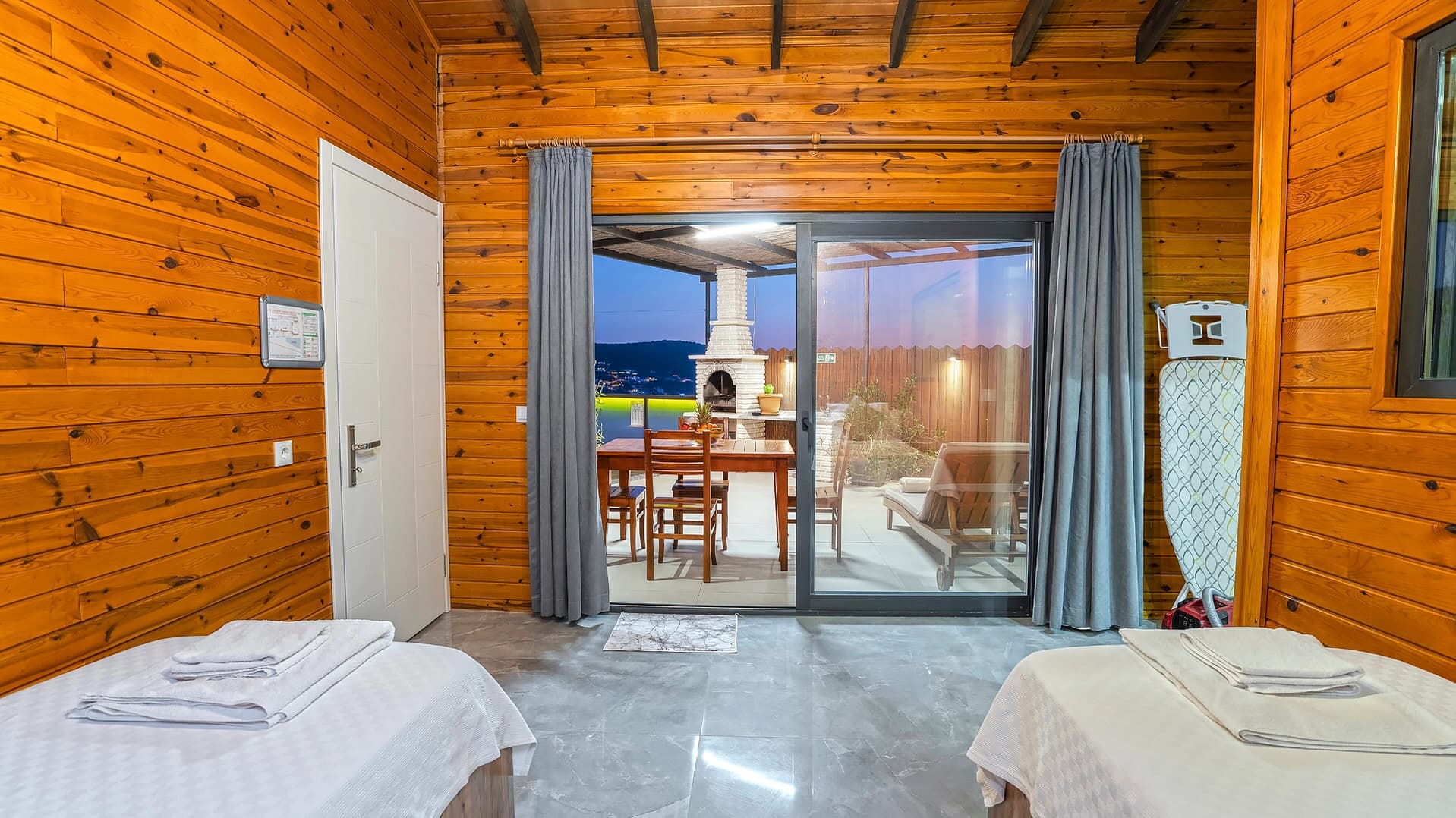 Villa Sakura Korunaklı Havuz 11