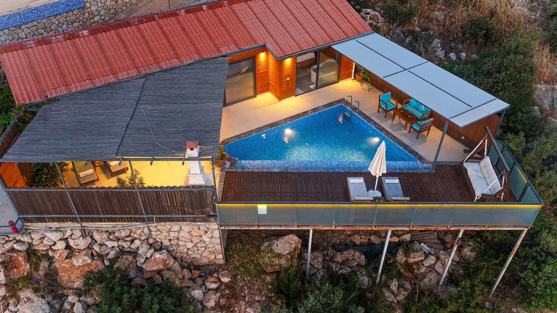 Villa Sakura Korunaklı Havuz 51