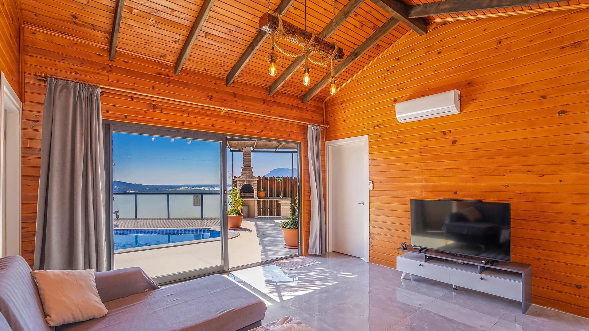 Villa Sakura Korunaklı Havuz 79