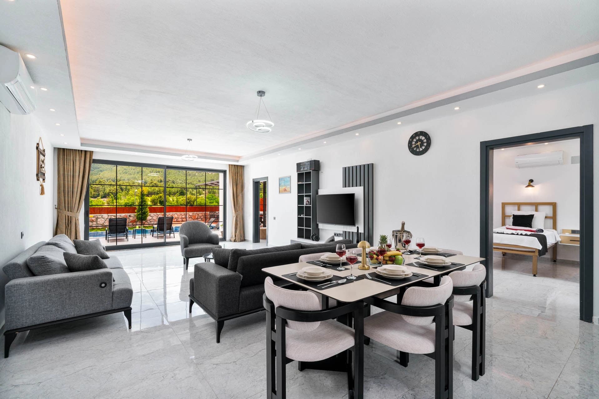 Villa Golden 2 Korunaklı Havuz 95
