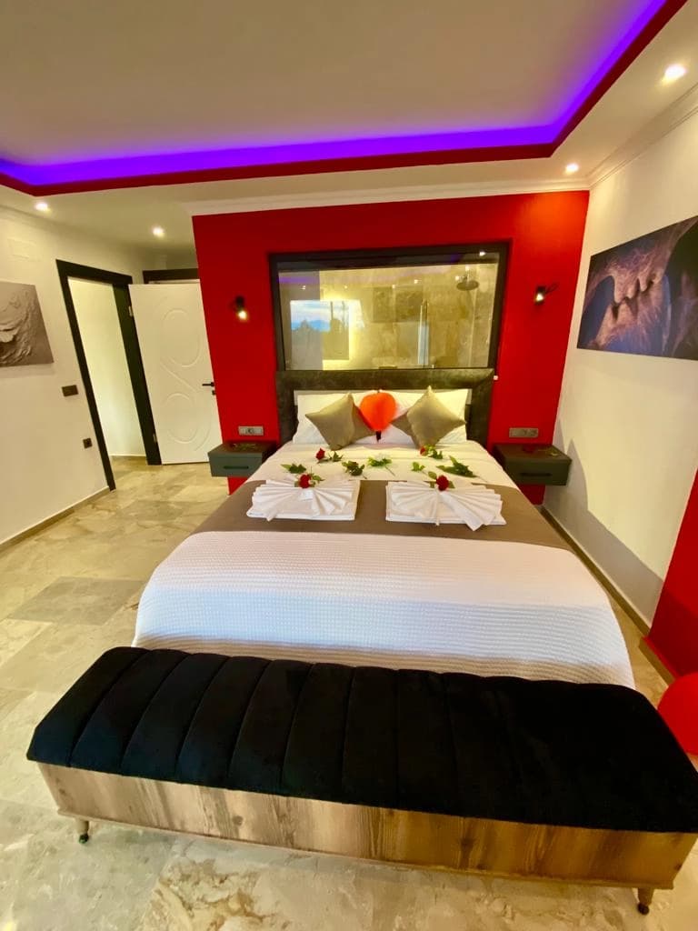 Villa Işıltı Korunaklı Havuz 23