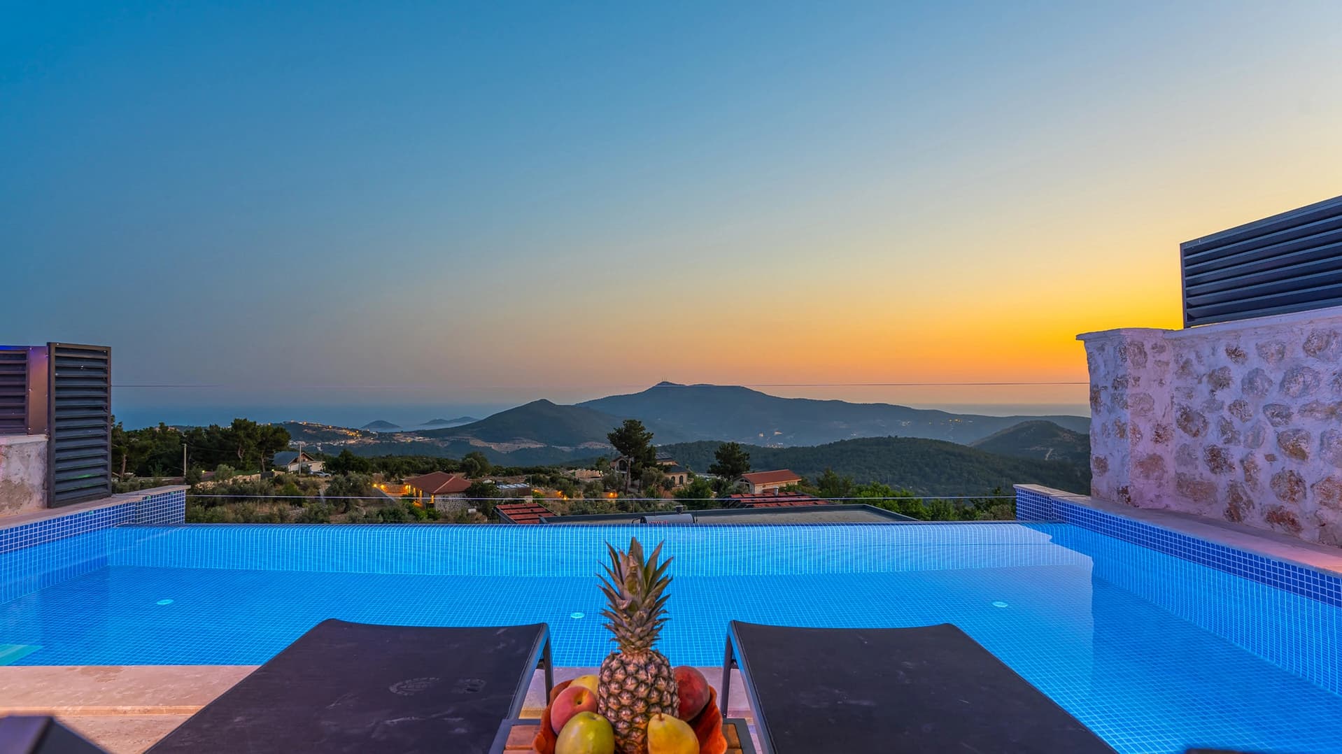 Villa Hüma İslamlar Korunaklı Havuz 92