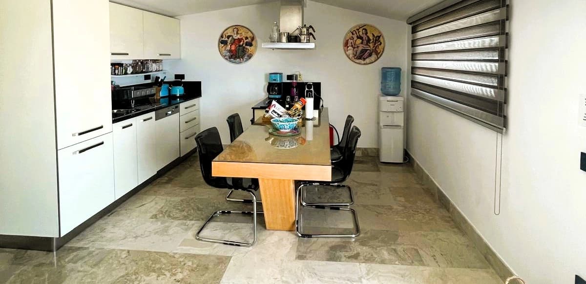 Mavi Su Apart Topaz Özel Havuzlu 78