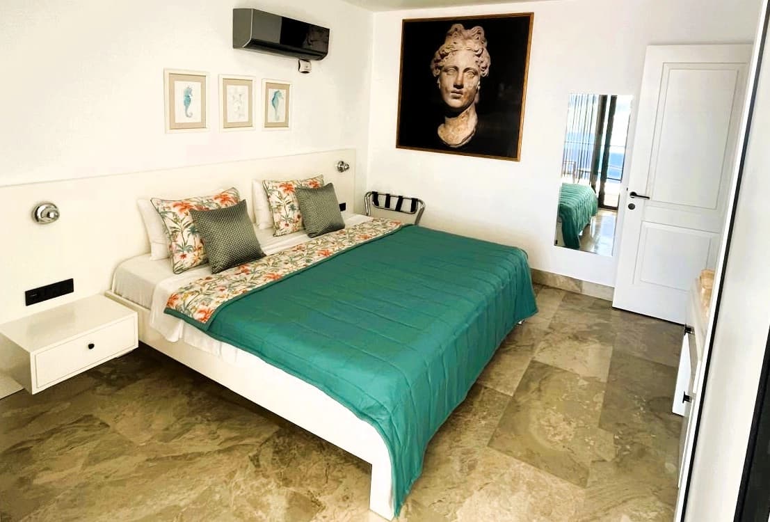 Mavi Su Apart Topaz Kalkan 59